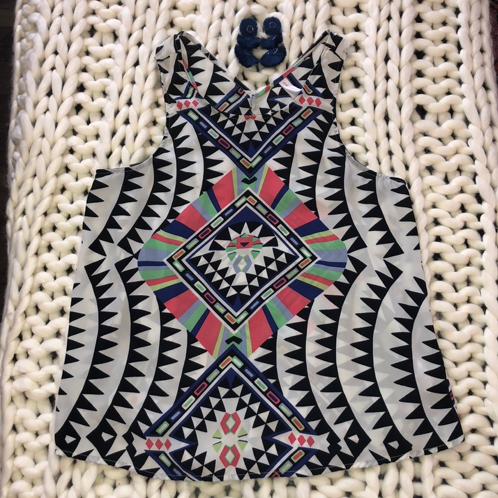 Geo blouse
